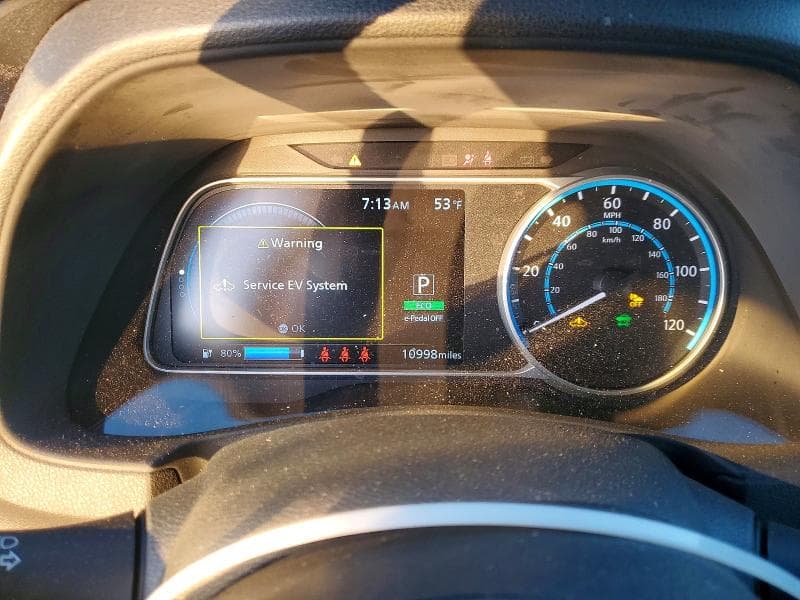 2025 NISSAN LEAF SV PLUS 9