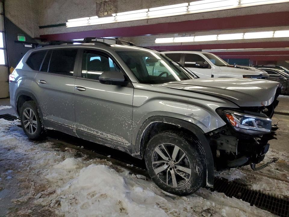 2022 VOLKSWAGEN ATLAS SE 4