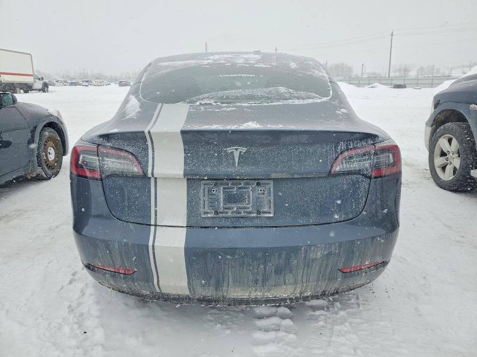 2023 TESLA MODEL 3 6