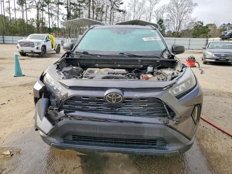2019 TOYOTA RAV4 LE 5