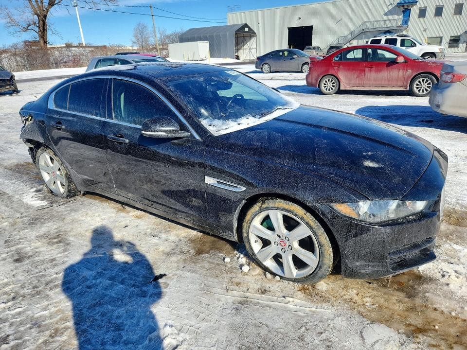 2018 JAGUAR XE PRESTIGE 4