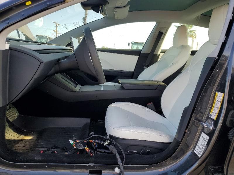 2025 TESLA MODEL 3 7