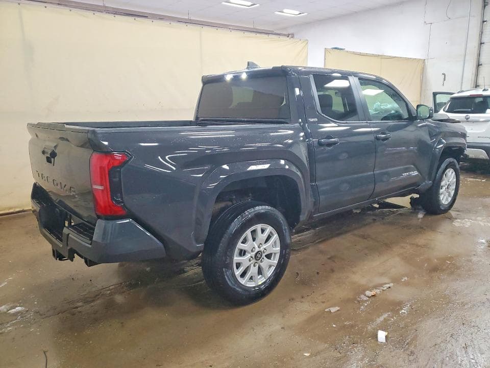 2025 TOYOTA TACOMA SR5 SR5 3