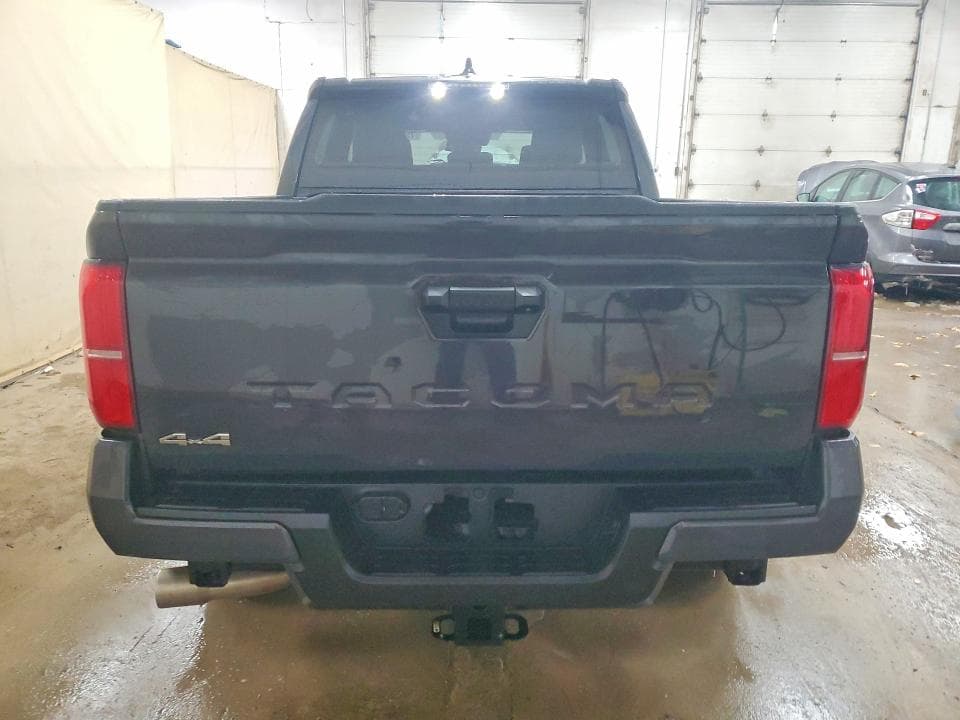 2025 TOYOTA TACOMA SR5 SR5 6