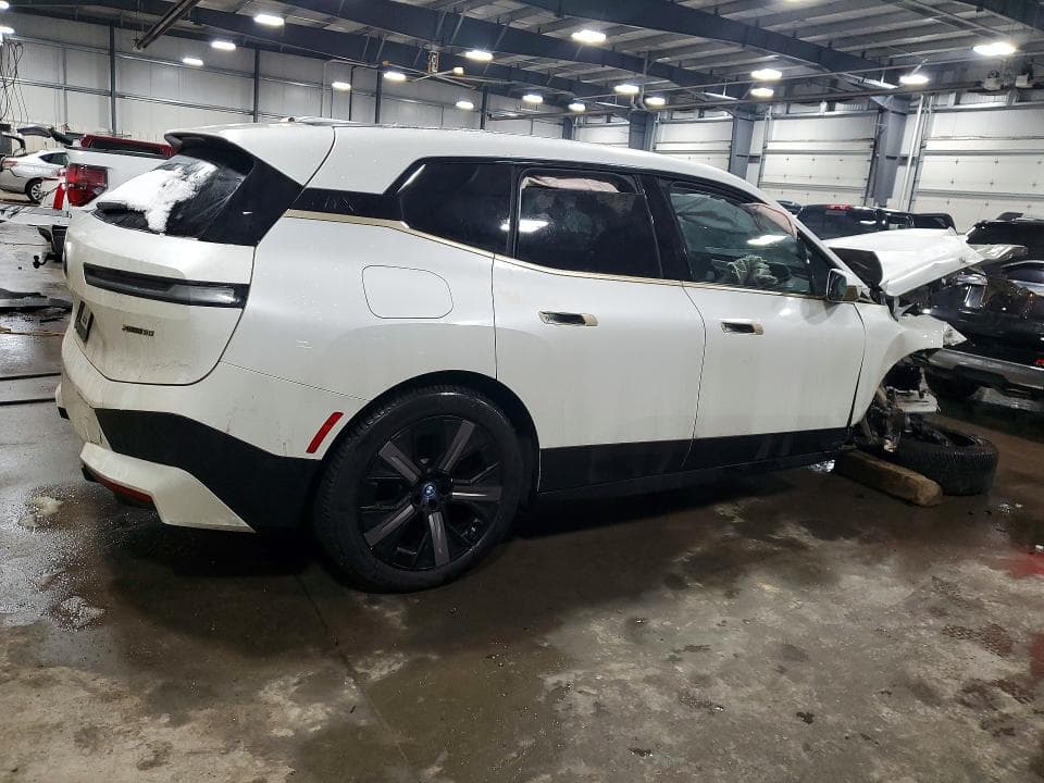 2024 BMW IX XDRIVE50 3