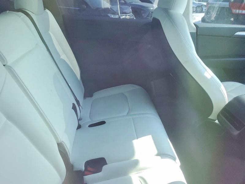 2023 TESLA MODEL Y 10