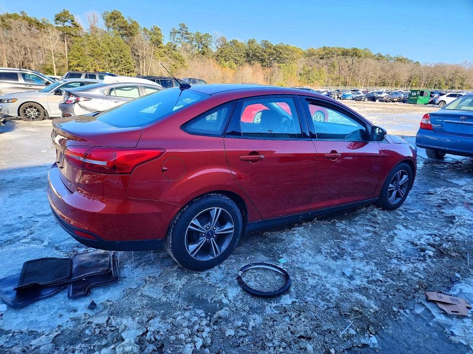 2018 FORD FOCUS SE 3
