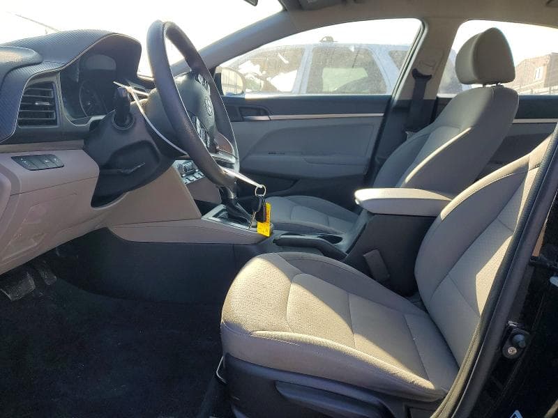 2020 HYUNDAI ELANTRA SE SE 7