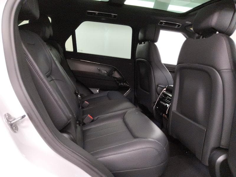 2025 LAND ROVER RANGE ROVER SPORT SE 11