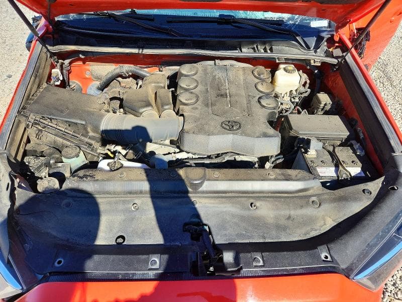 2023 TOYOTA 4RUNNER SE 12