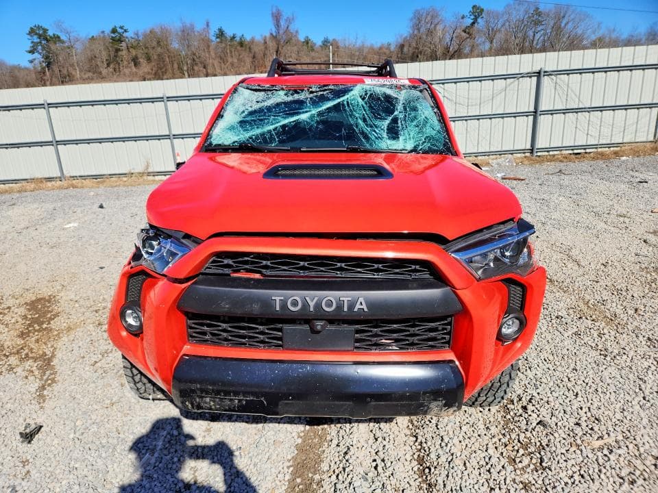 2023 TOYOTA 4RUNNER SE 5