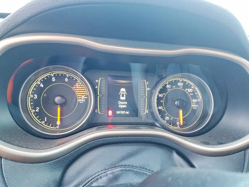 2017 JEEP CHEROKEE SPORT 9
