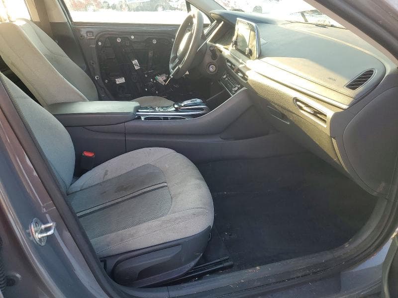 2021 HYUNDAI SONATA SE 7
