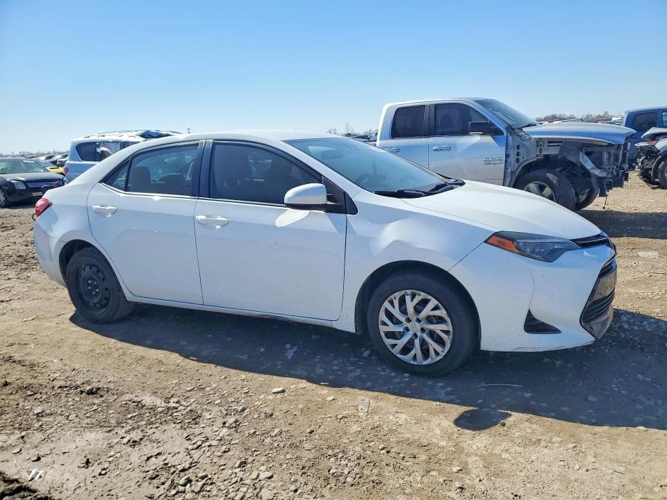 2018 TOYOTA COROLLA 4