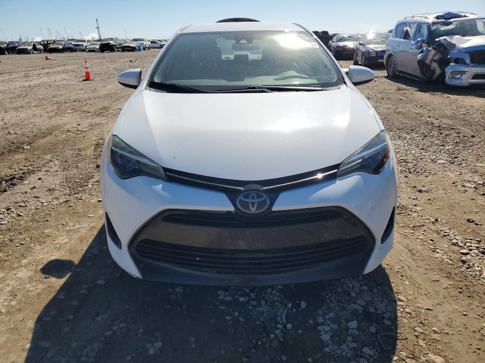 2018 TOYOTA COROLLA 5