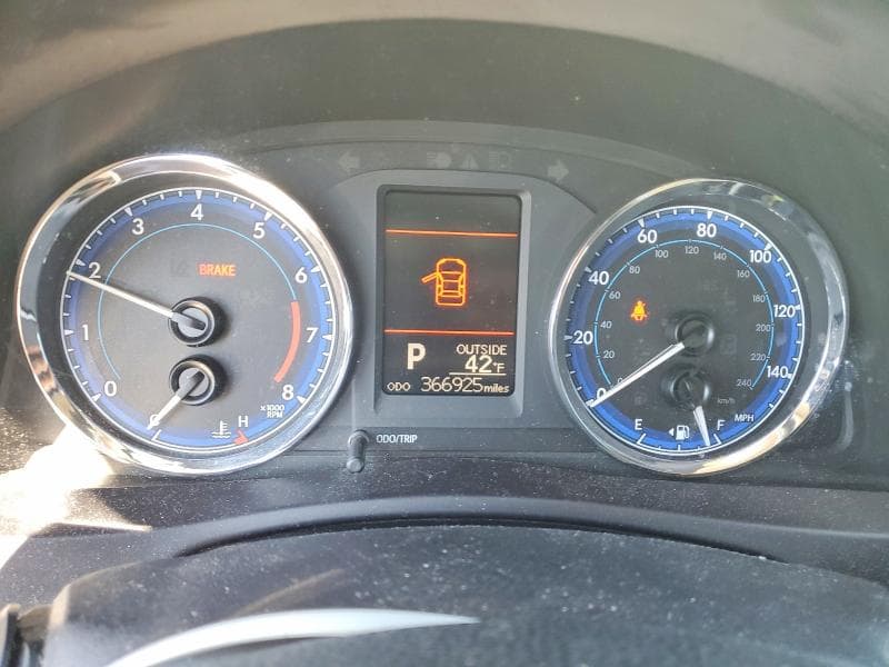 2018 TOYOTA COROLLA 9
