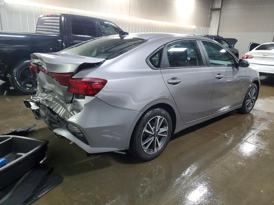 2023 KIA FORTE LXS 3