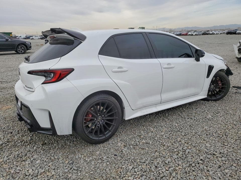 2024 TOYOTA GR COROLLA CORE 3