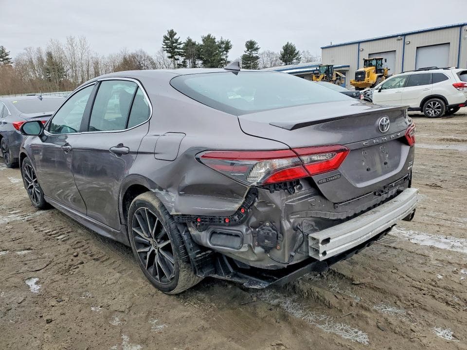 2024 TOYOTA CAMRY SE NIGHT SHADE 2