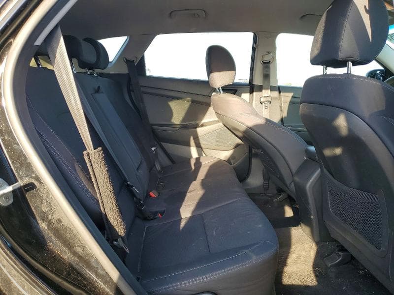 2020 HYUNDAI TUCSON SE 11