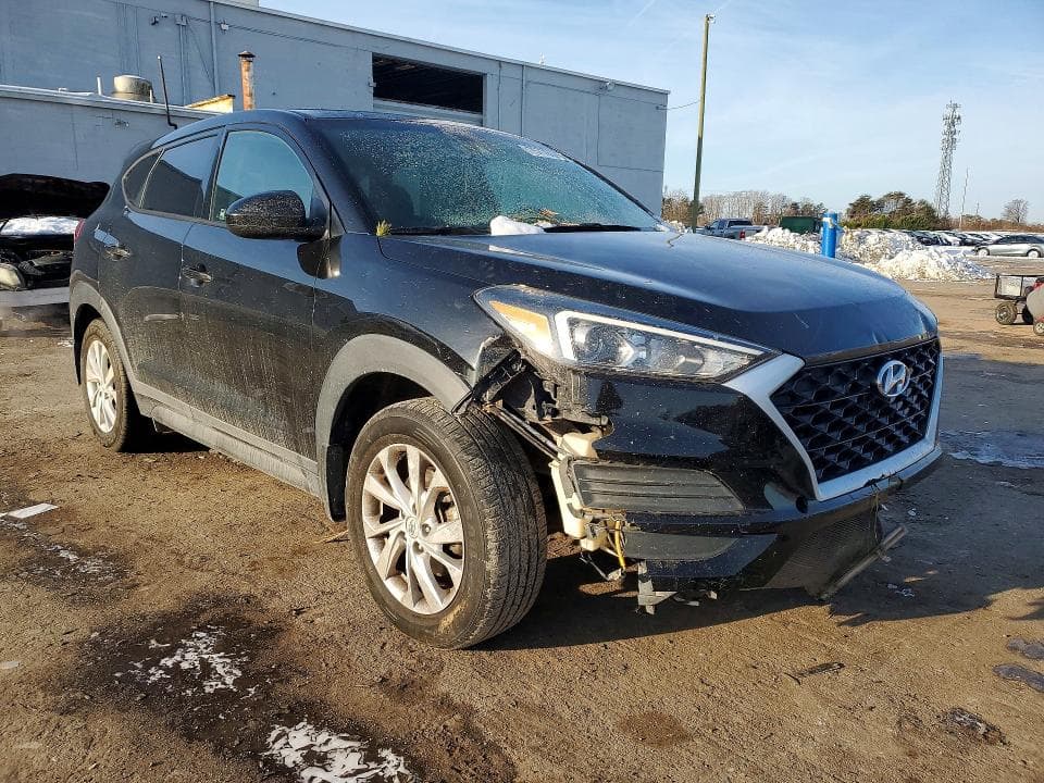 2020 HYUNDAI TUCSON SE 4