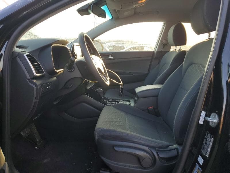 2020 HYUNDAI TUCSON SE 7