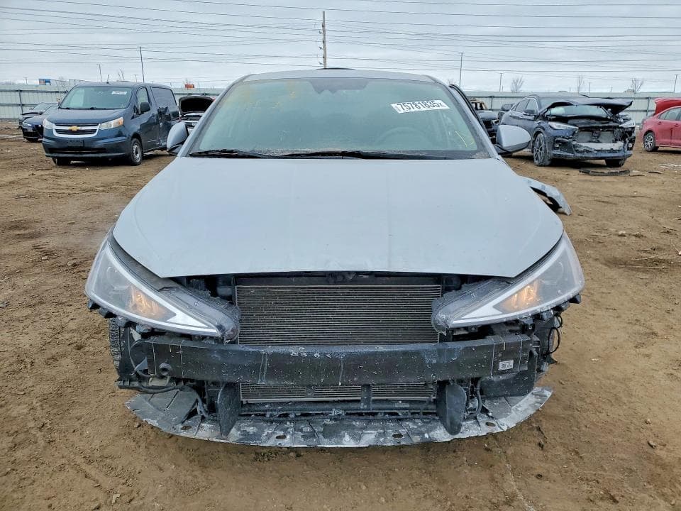 2020 HYUNDAI ELANTRA SEL 5