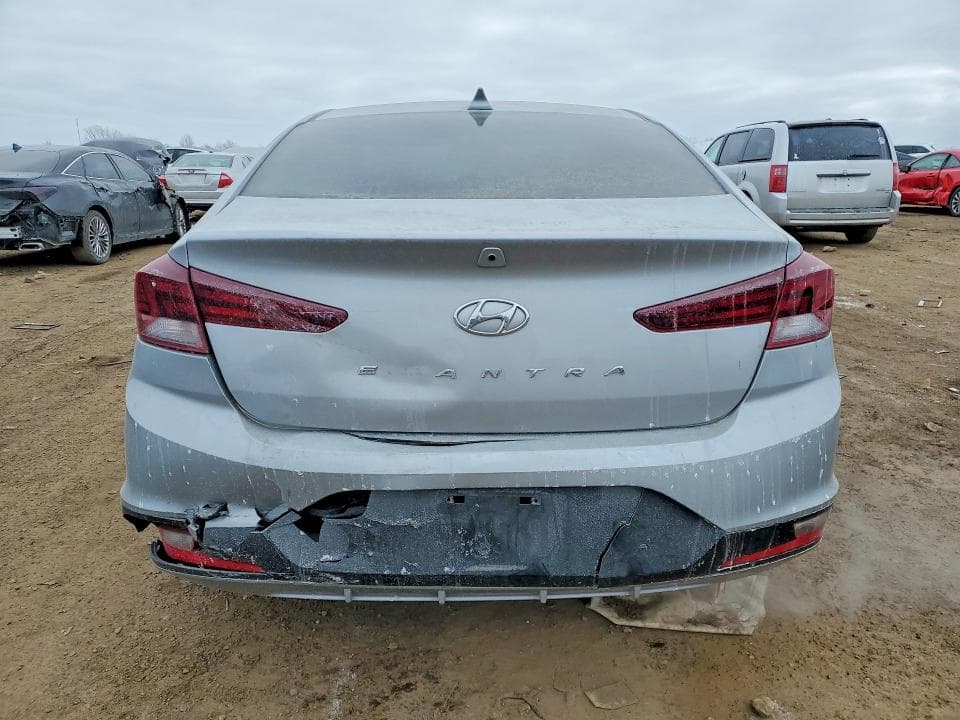 2020 HYUNDAI ELANTRA SEL 6