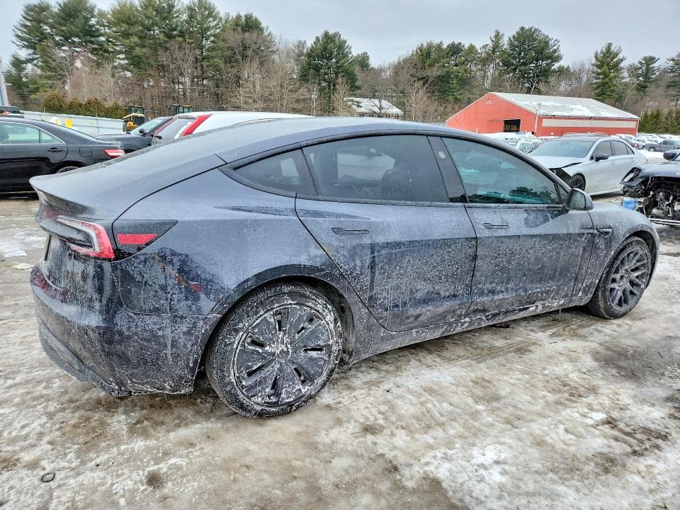 2025 TESLA MODEL 3 4