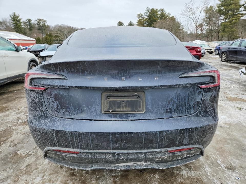 2025 TESLA MODEL 3 7