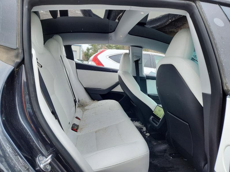 2025 TESLA MODEL 3 11