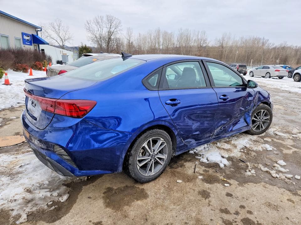 2023 KIA FORTE LXS 3