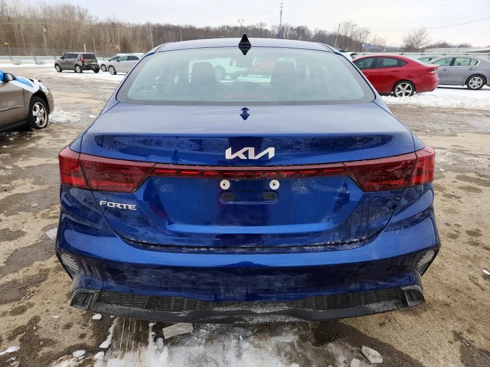 2023 KIA FORTE LXS 6
