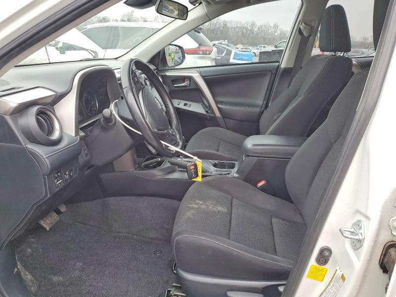 2018 TOYOTA RAV4 XLE 7