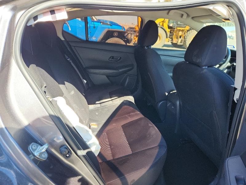 2025 NISSAN SENTRA SV 10