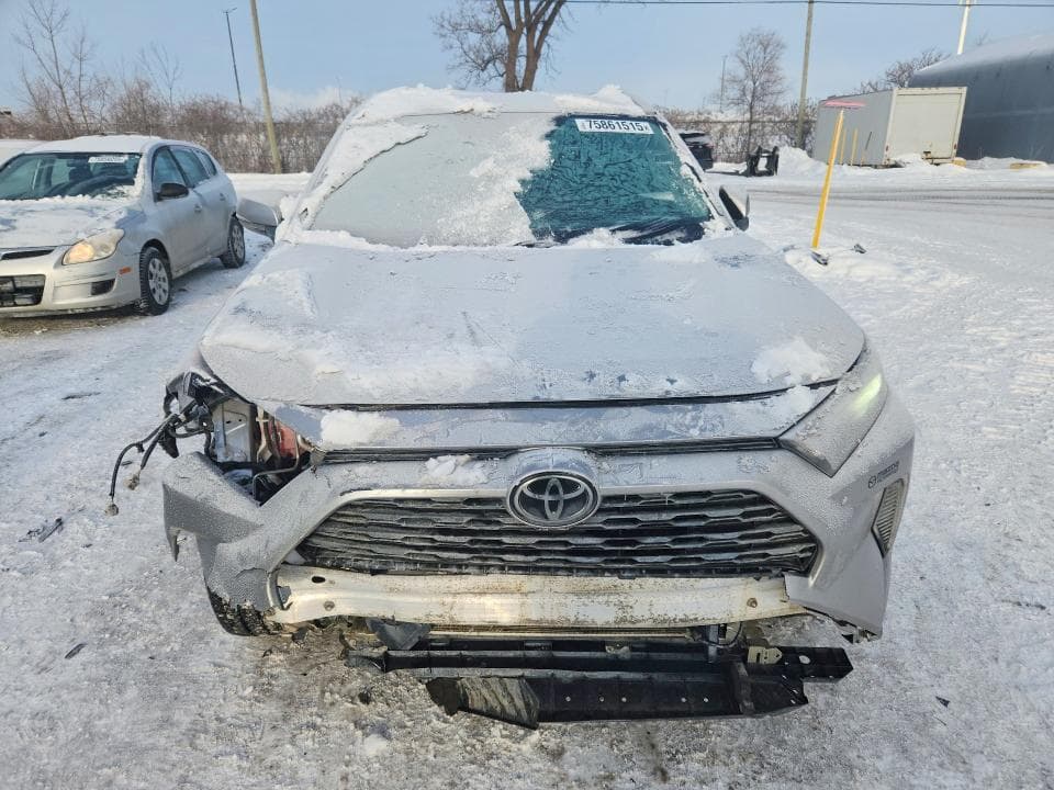 2021 TOYOTA RAV4 LE 5