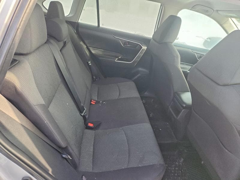 2021 TOYOTA RAV4 LE 10