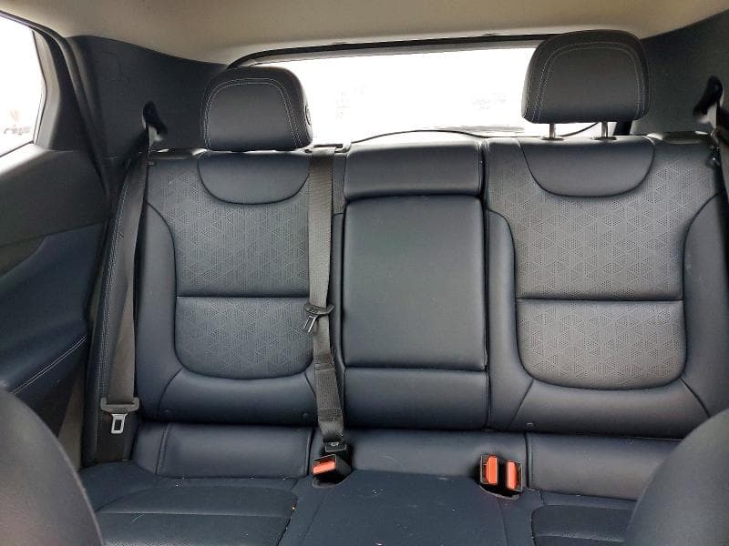 2022 CHEVROLET BOLT EUV LT 10