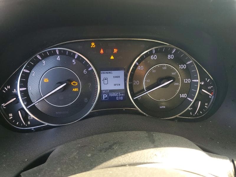 2018 NISSAN ARMADA SV SV 9