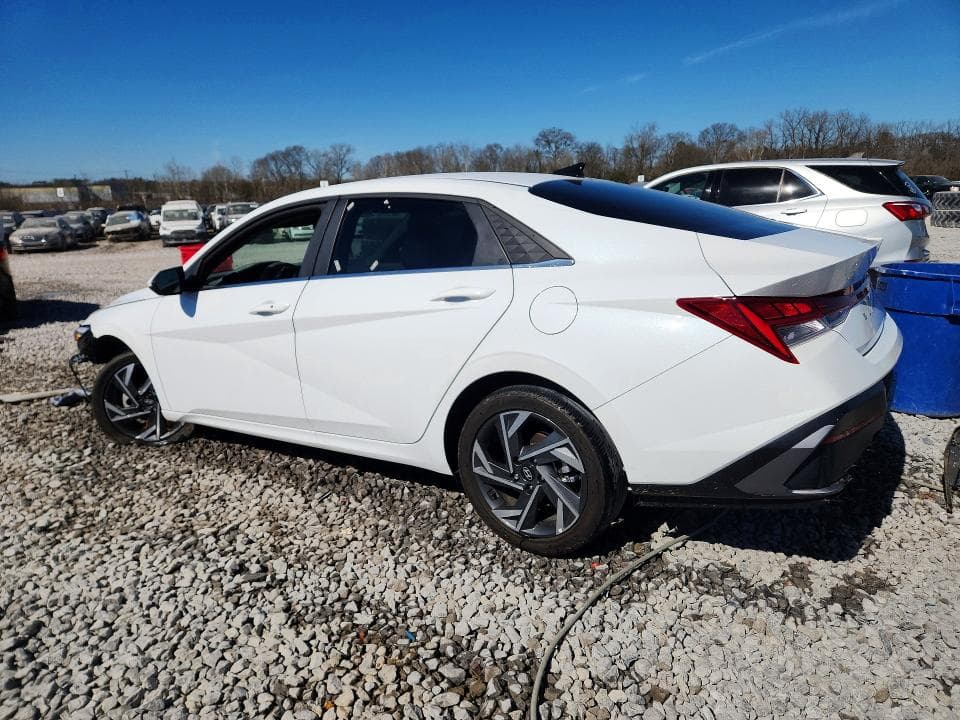 2024 HYUNDAI ELANTRA SEL SEL 2