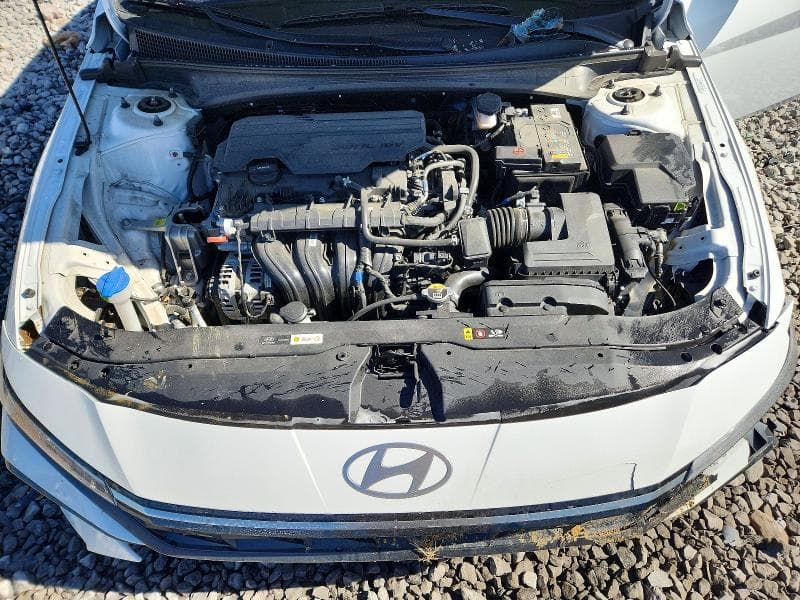 2024 HYUNDAI ELANTRA SEL SEL 11