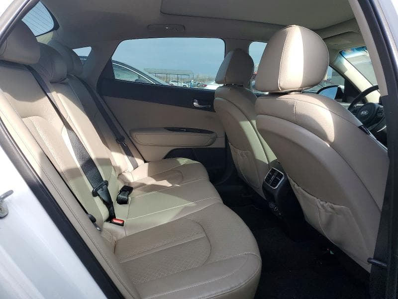 2016 KIA OPTIMA EX 10