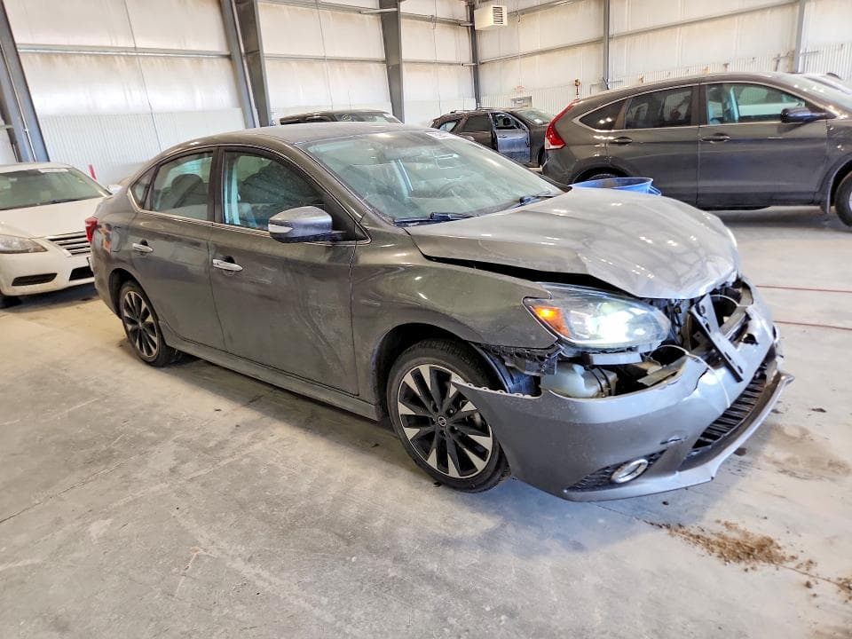 2019 NISSAN SENTRA S S 4