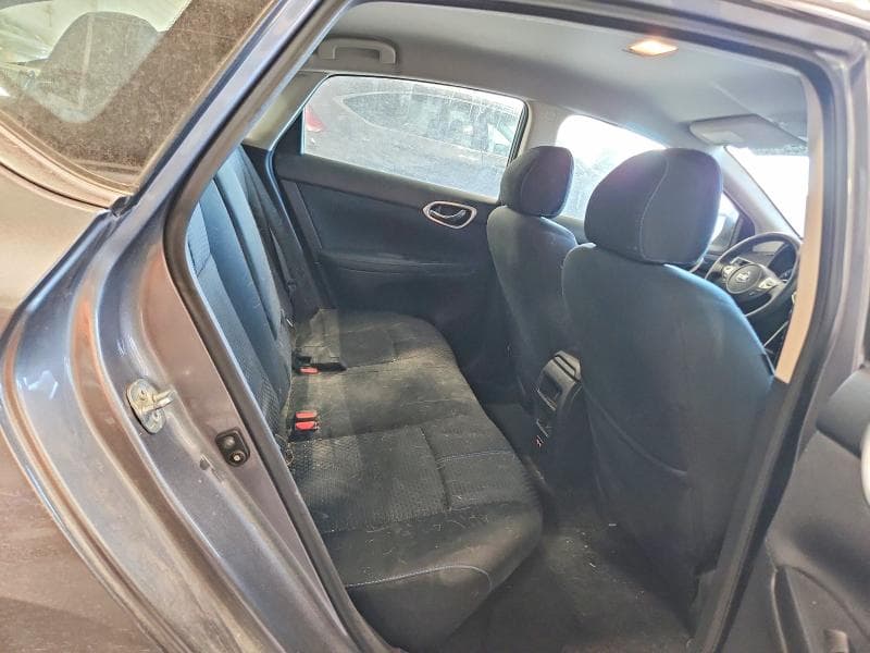 2019 NISSAN SENTRA S S 10