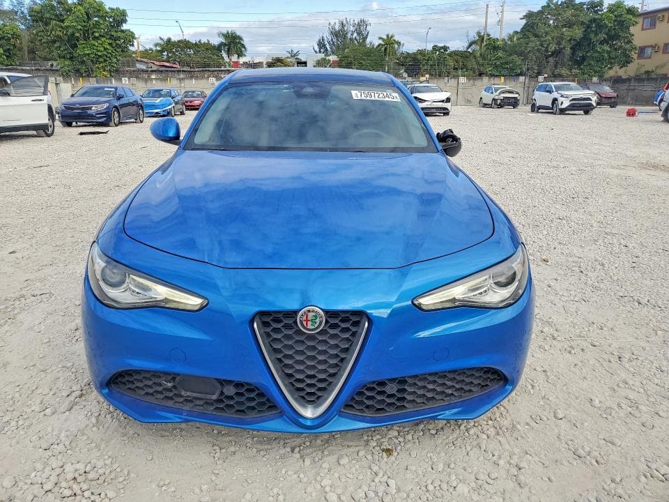 2021 ALFA ROMEO GIULIA TI 5