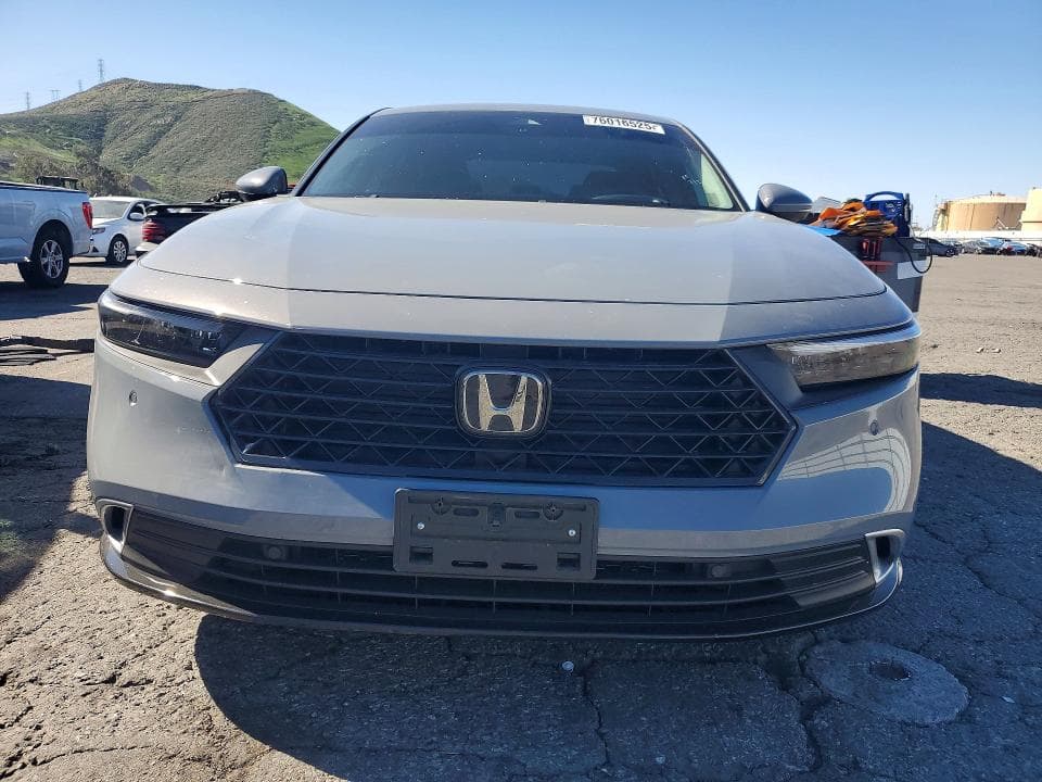 2025 HONDA ACCORD TOURING HYBRID 5