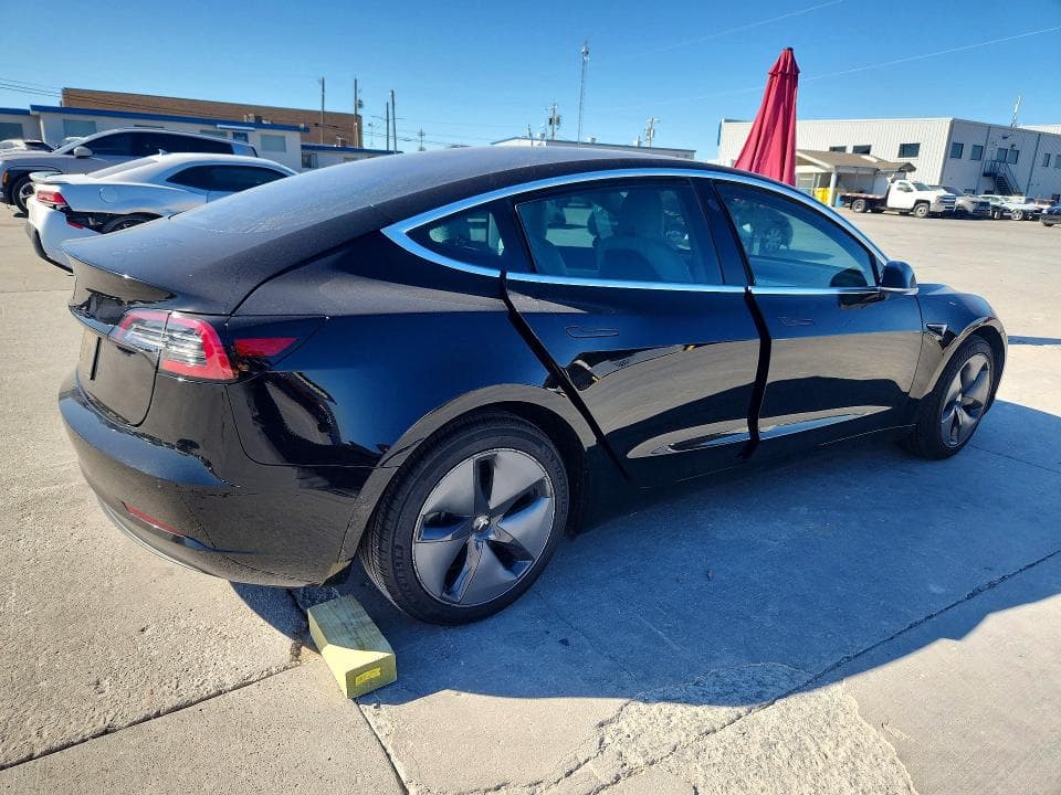 2019 TESLA MODEL 3 3