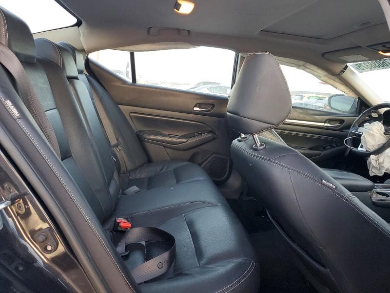 2020 NISSAN ALTIMA SL 10