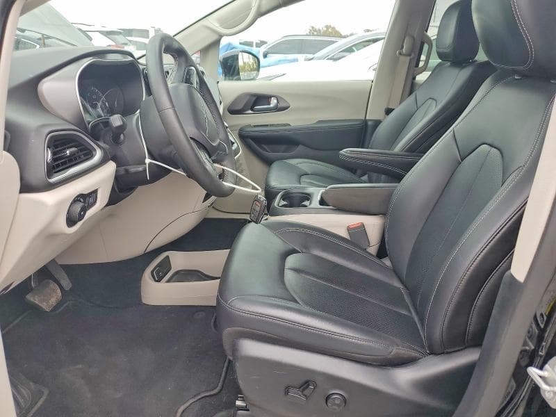 2024 CHRYSLER PACIFICA TOURING L 7