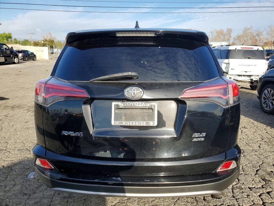 2018 TOYOTA RAV4 ADVENTURE 6